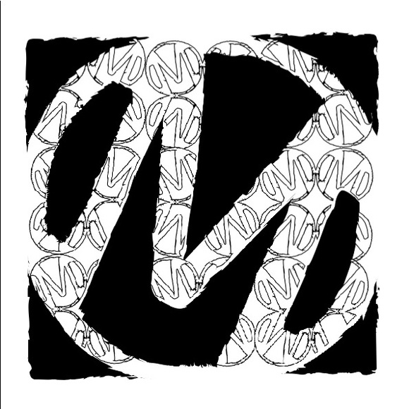 Meet your Posher, Olivia - Picture 1 of 1